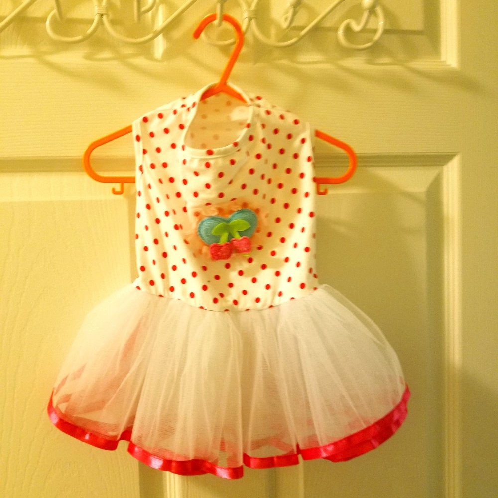 Small pet tutu